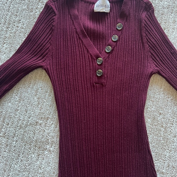 Olive and Oak dress - Picture 3 of 4